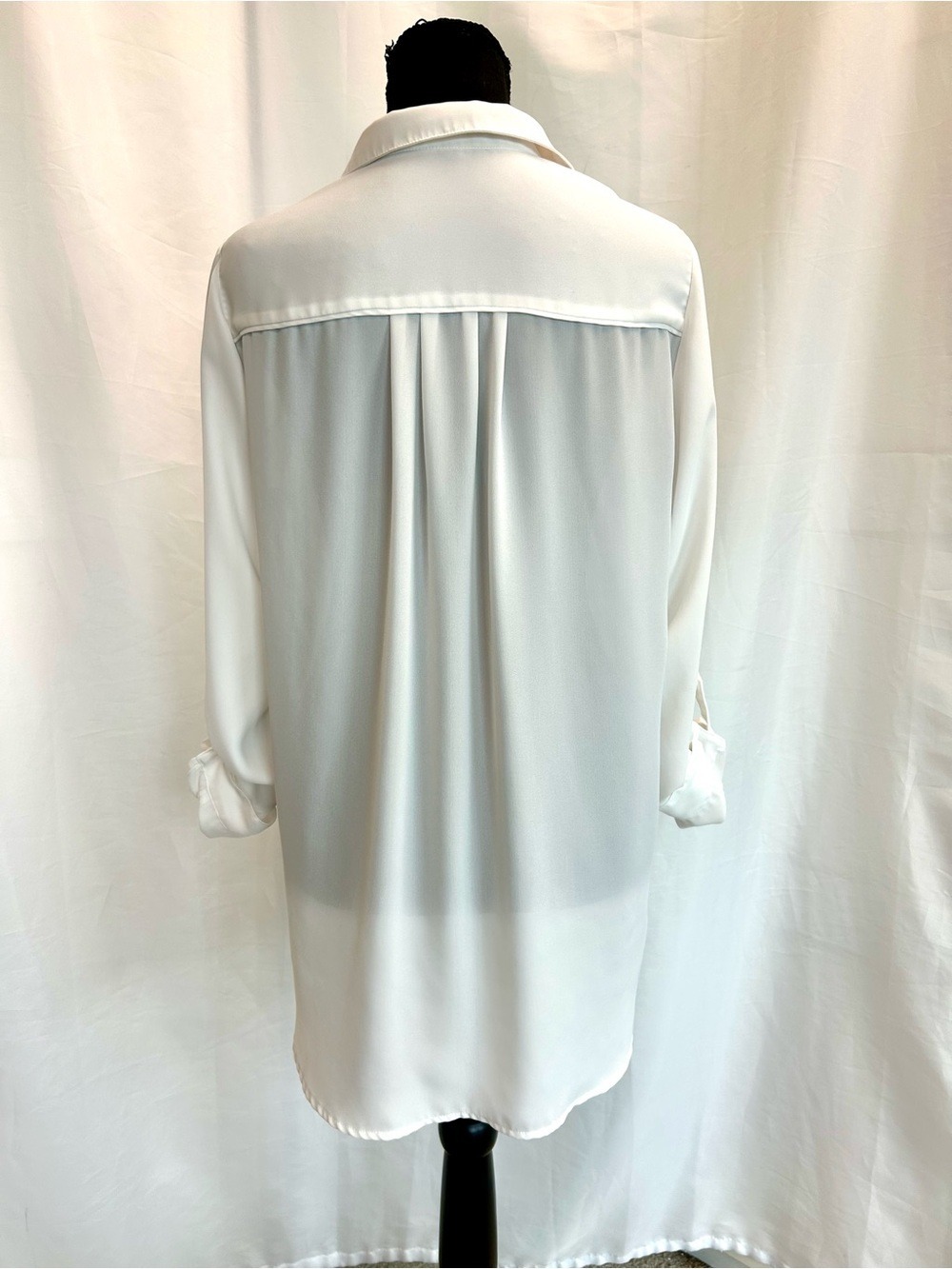 Dynamite Women's Zip-Front Ivory White Blouse with Pocket & Roll tab sleeves M - Picture 3 of 11